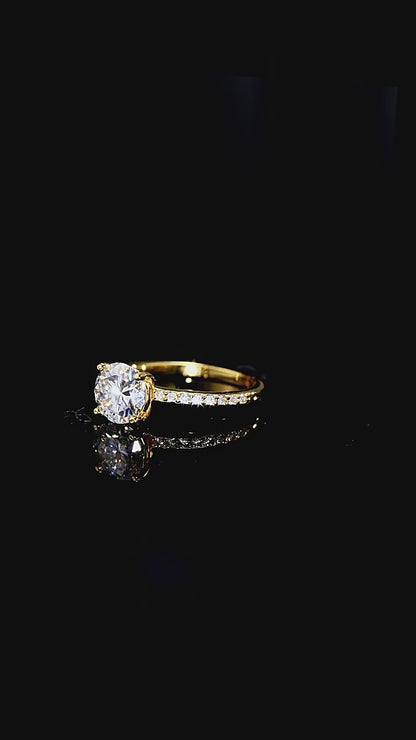Seren 2CT Moissanite Engagement Ring – 18K Gold Plated